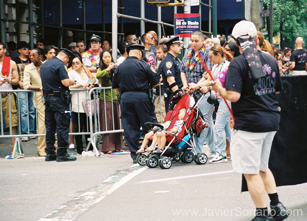 b-new-york-city-lgbt-parade-2009-4