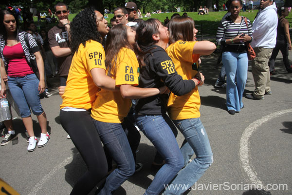 AIDS-WALK-new-york-2010-qq
