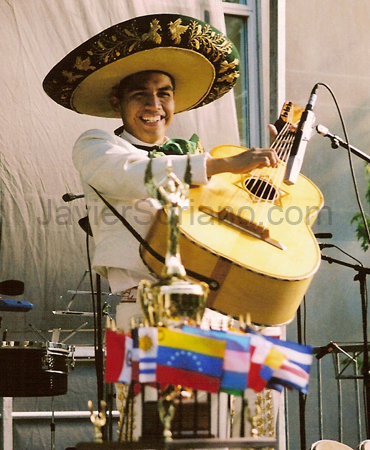 desfile-de-la-hispanidad-c