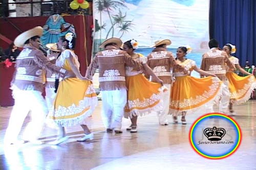 Javier Soriano: Ballet mexicano Tlaloc - Tamaulipas. IX Festival Folkl&oacute;rico Mexicano. Bronx, Nueva York. 3-27-2011